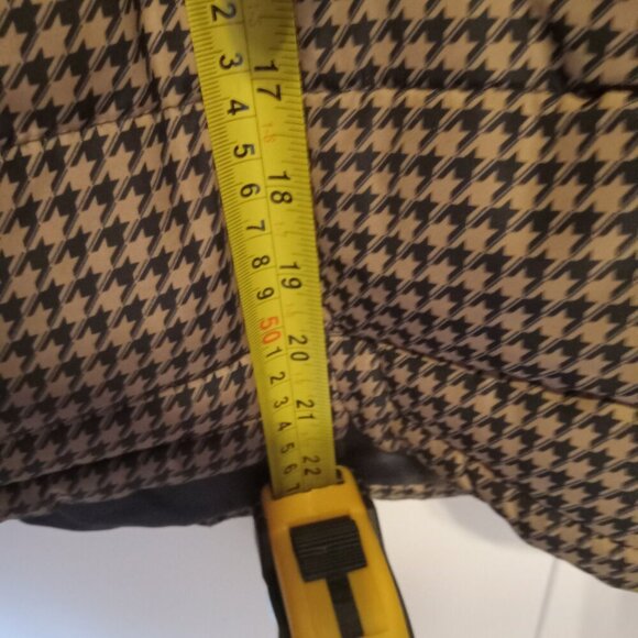 Petite- size S- puffer jacket with hidden hoodie - Picture 3 of 5